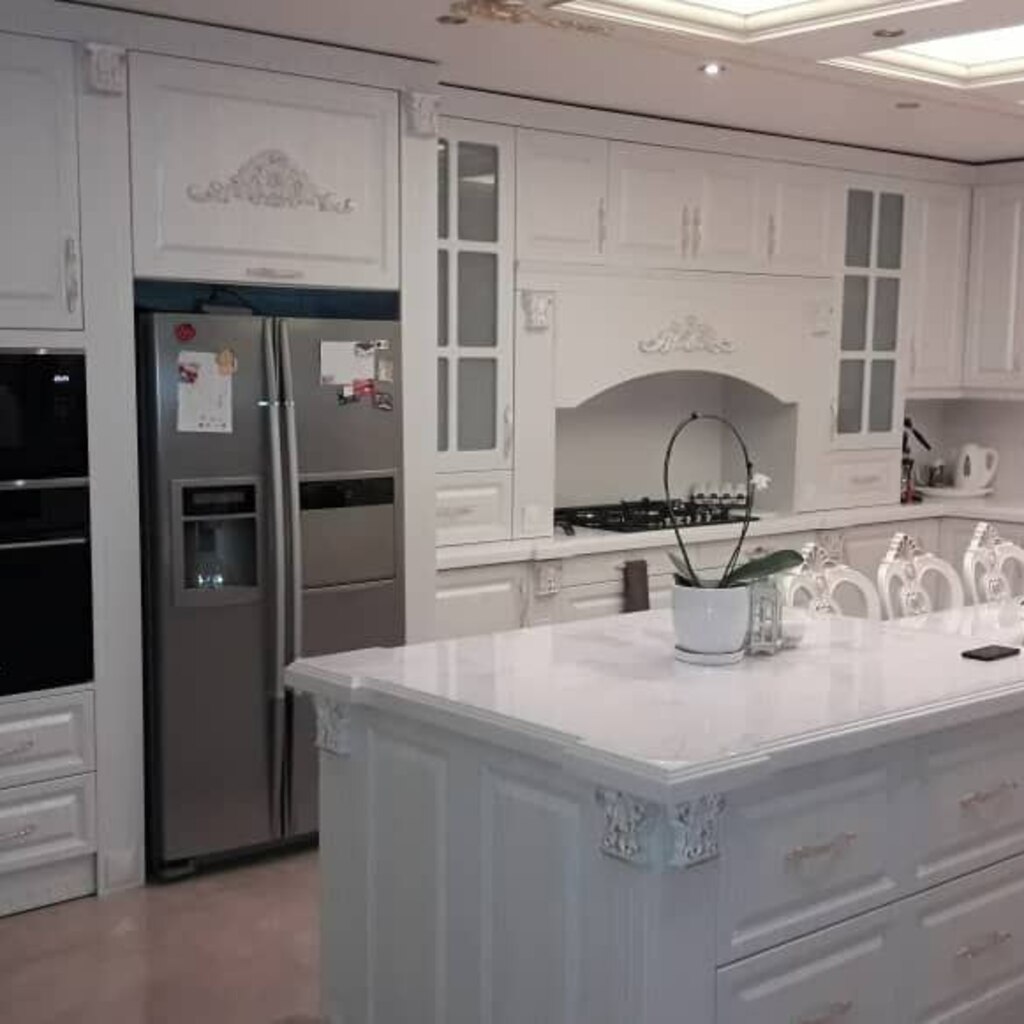 کابینت آشپزخانه MDF مدرن — طراحان چوب